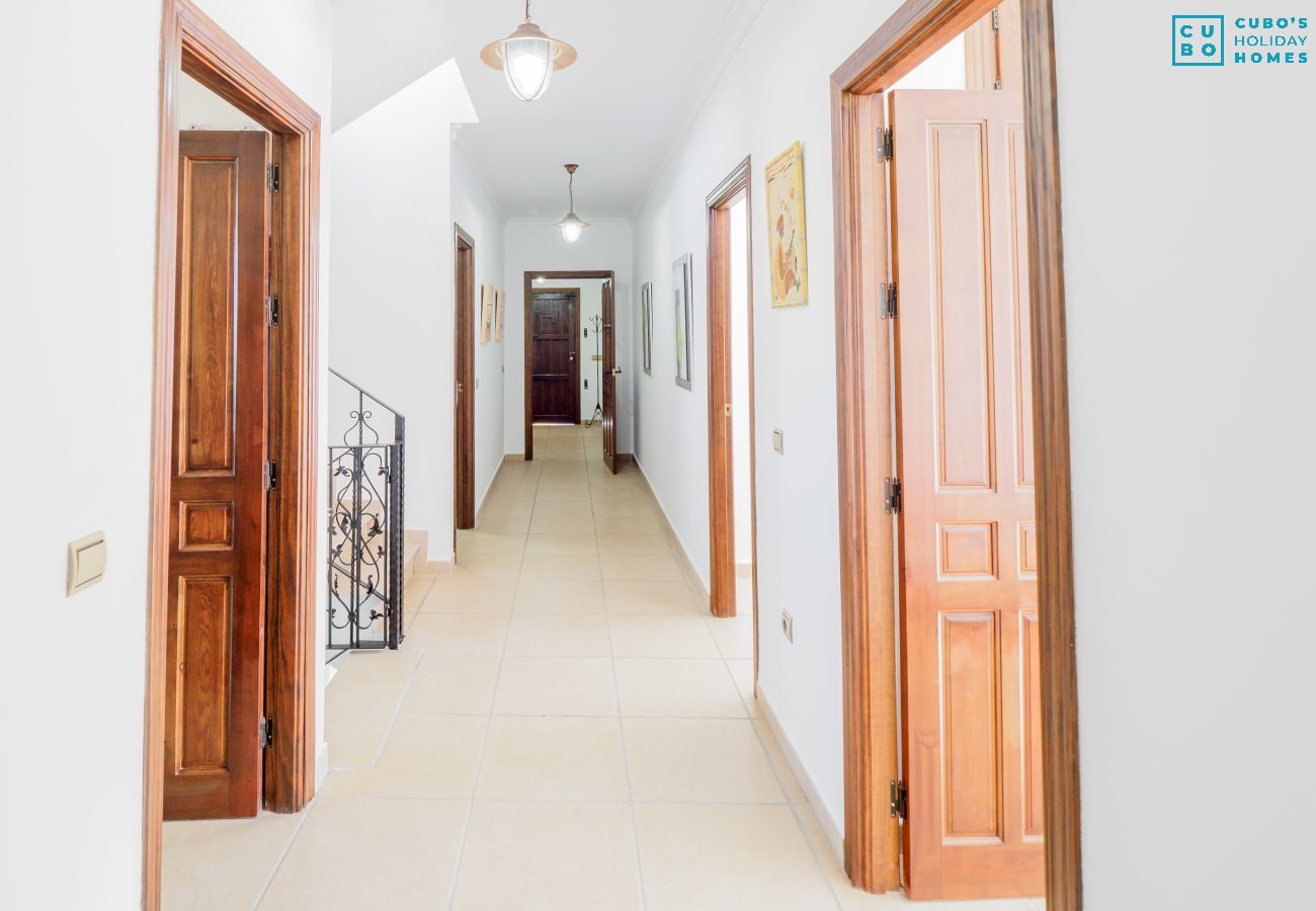 Villa à Alhaurin de la Torre - Cubo's Villa Plumaria de Alhaurin