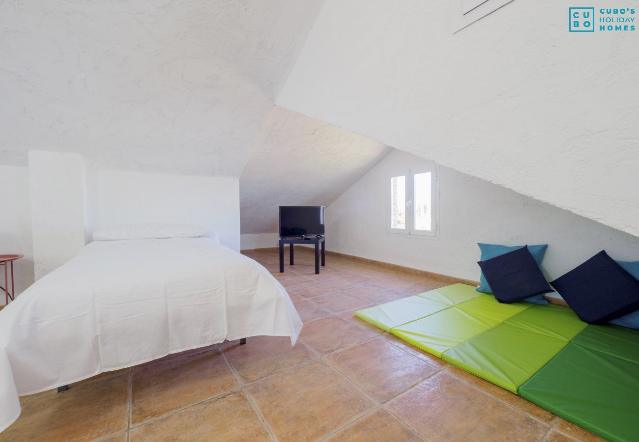 Villa à Alhaurin de la Torre - Cubo's Villa Plumaria de Alhaurin