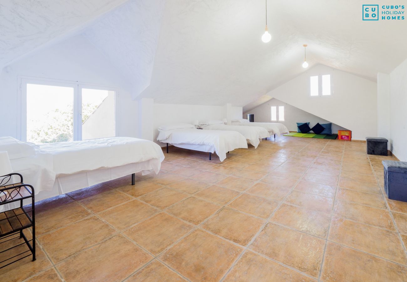 Villa à Alhaurin de la Torre - Cubo's Villa Plumaria de Alhaurin