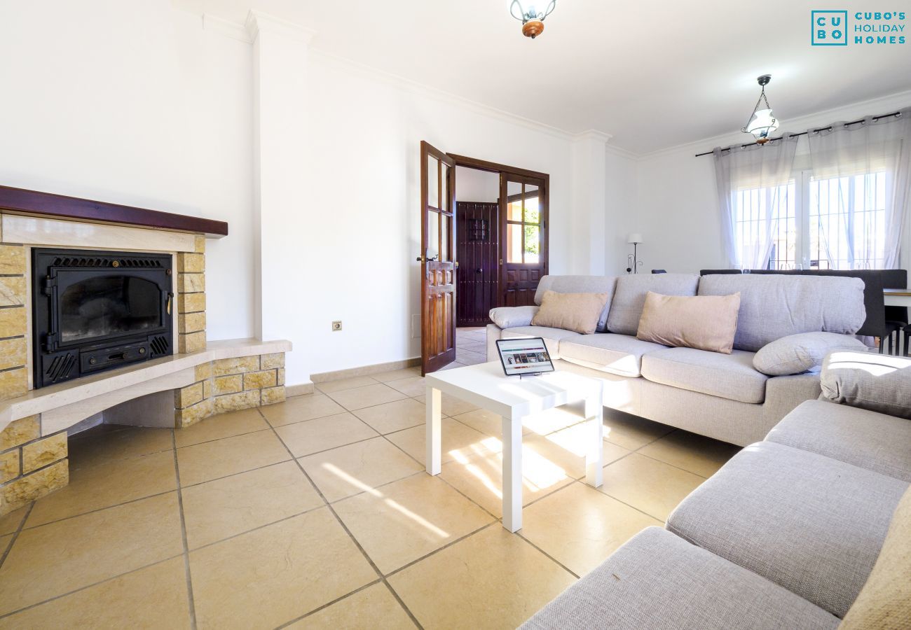 Villa à Alhaurin de la Torre - Cubo's Villa Plumaria de Alhaurin
