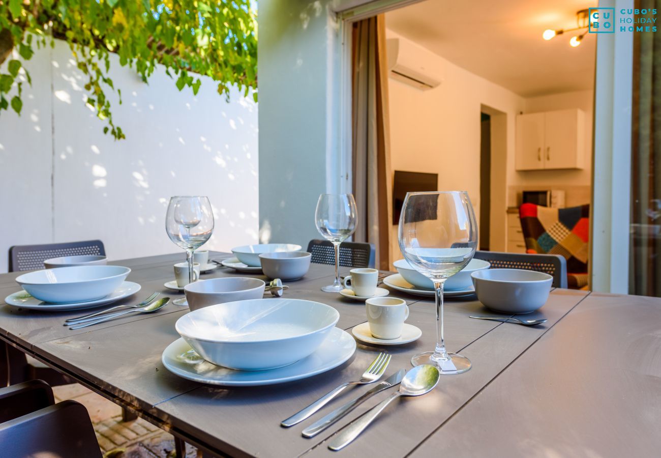 Patio extérieur de cette maison rurale à Cártama