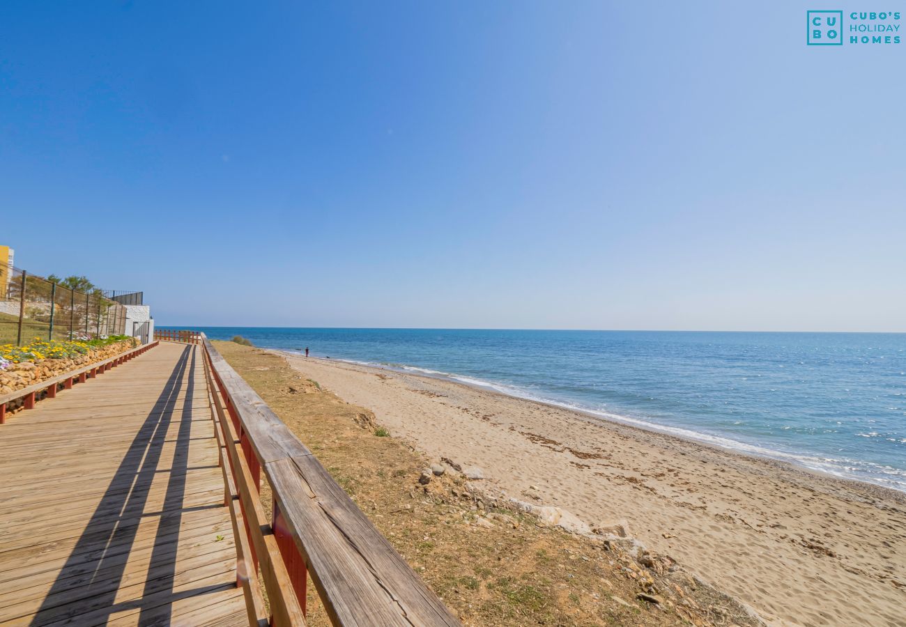 Appartement à Mijas Costa - Cubo's La Bambera First Line Beach