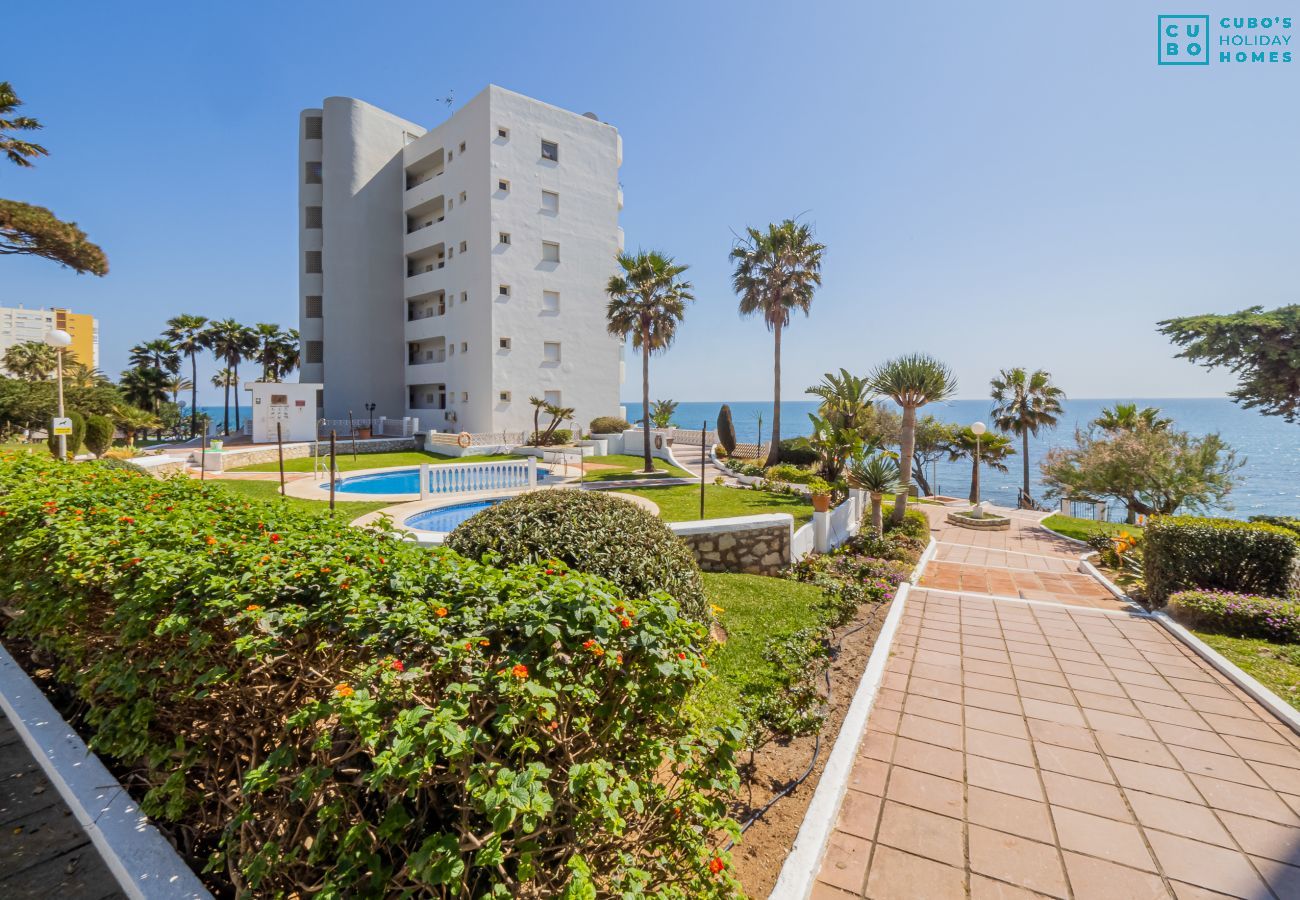 Appartement à Mijas Costa - Cubo's La Bambera First Line Beach