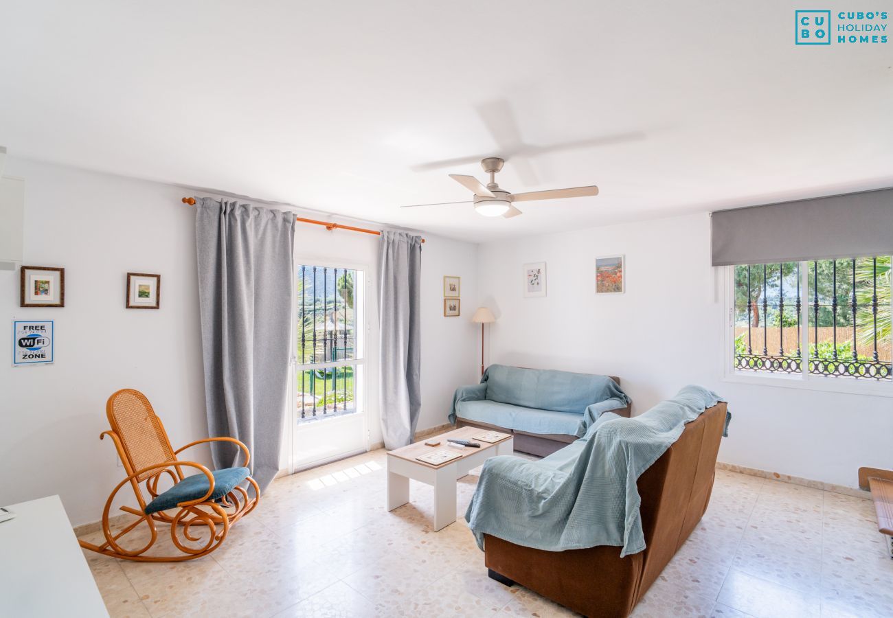 Gîte Rural à Estación de Cártama - Cubo's Cortijo Alejo