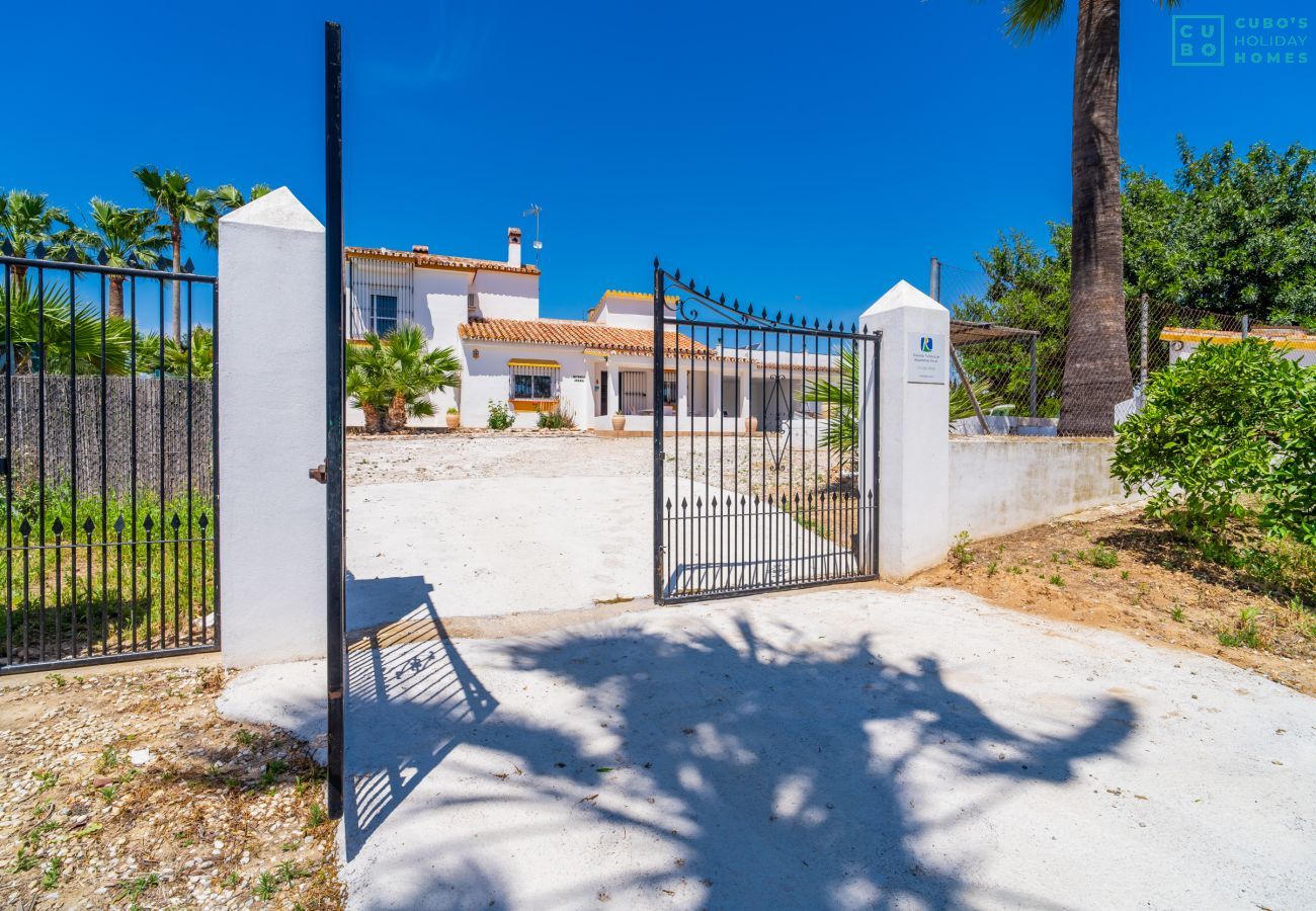 Gîte Rural à Estación de Cártama - Cubo's Cortijo Alejo