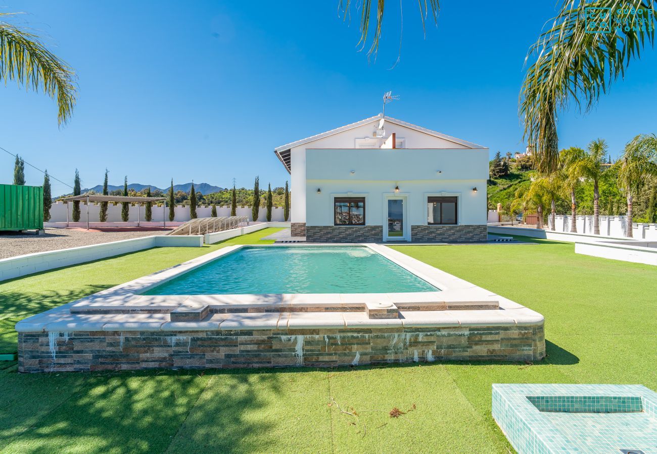 Villa à Alhaurín el Grande - Cubo's Villa El Encinar