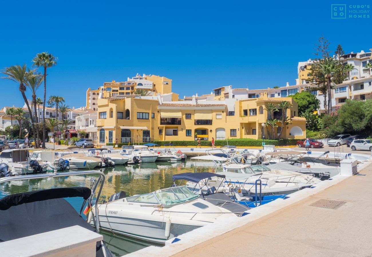 Appartement à Marbella - Cubo's Penthouse Cabopino Port Marbella +Parking