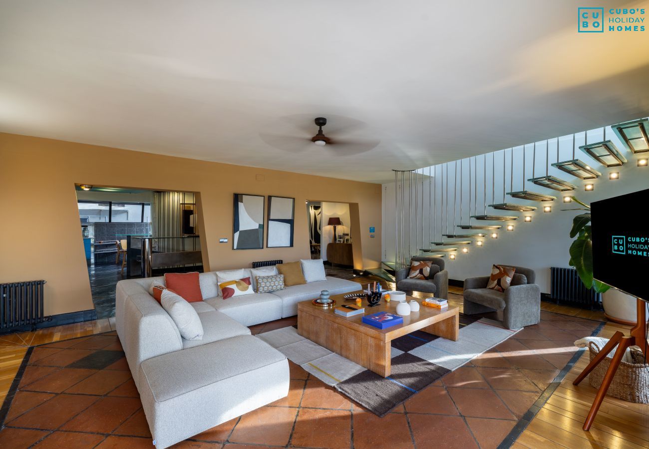 Villa à Alhaurín el Grande - Cubo's Villa Le Corbusier