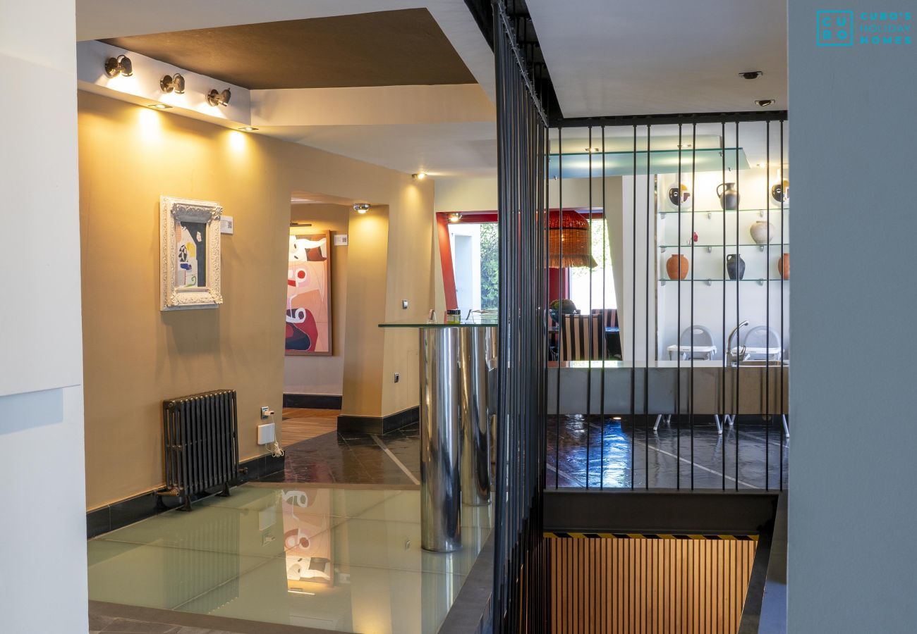 Villa à Alhaurín el Grande - Cubo's Villa Le Corbusier