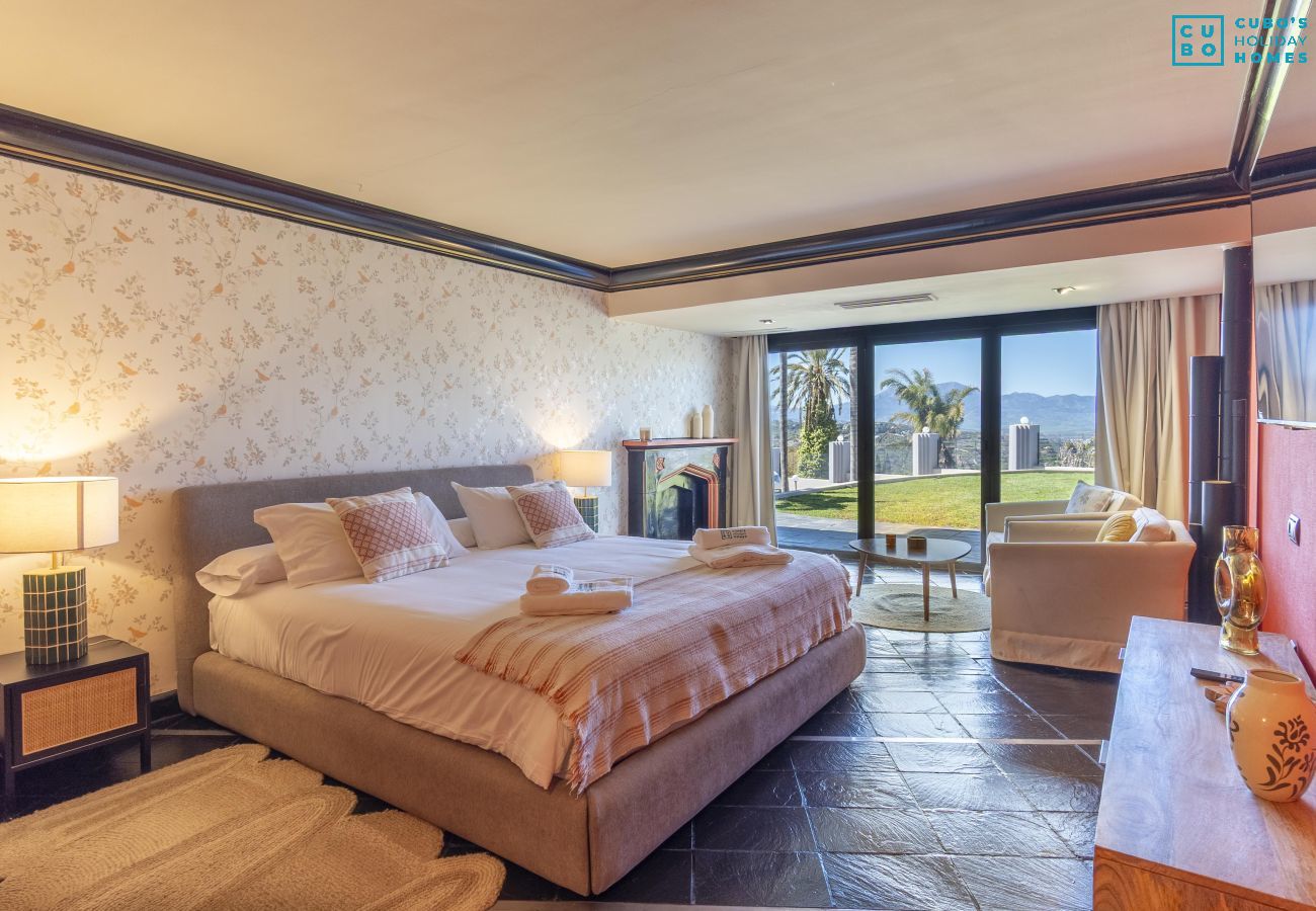 Villa à Alhaurín el Grande - Cubo's Villa Le Corbusier