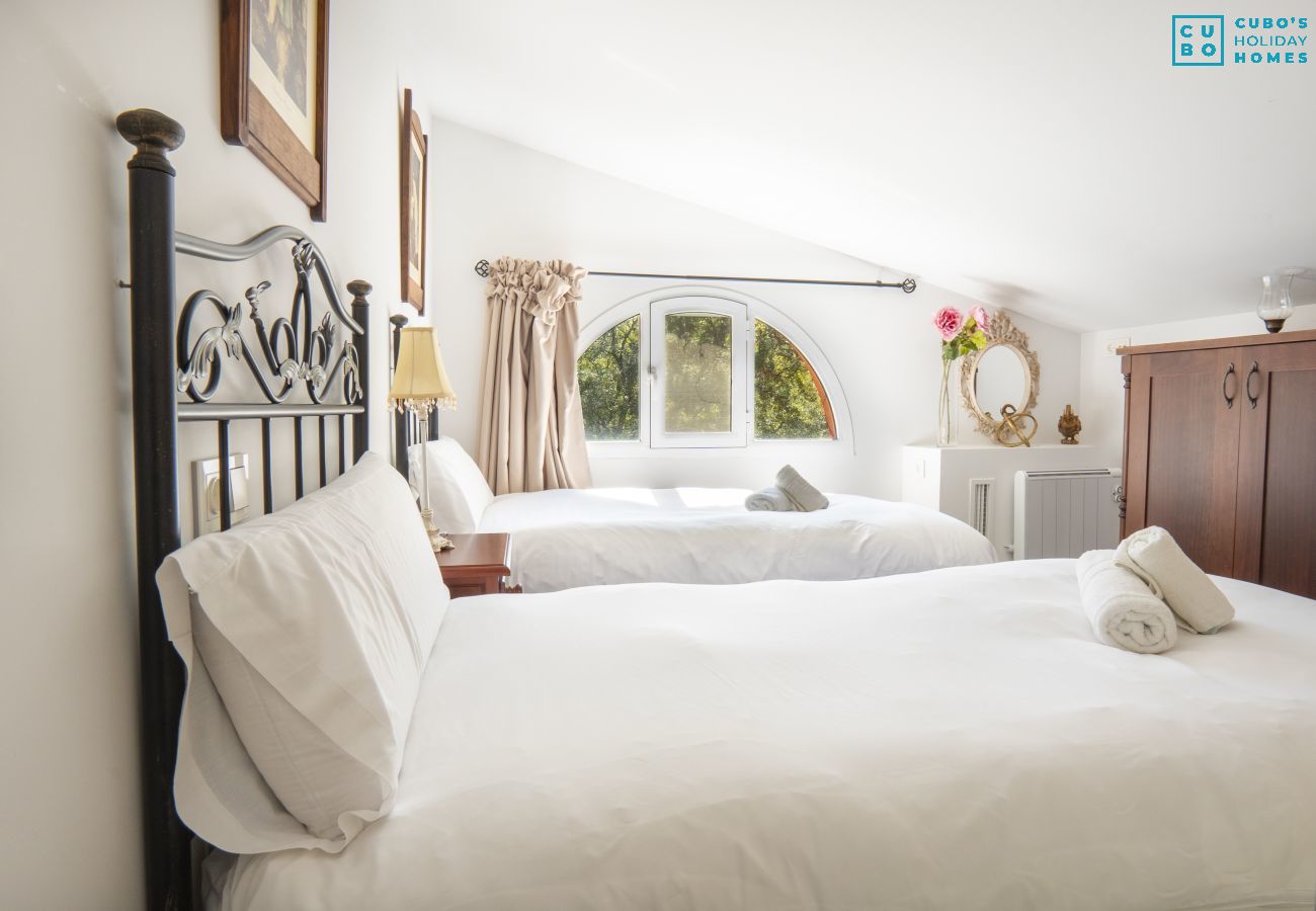 Gîte Rural à Coín - Cubo's Finca La Fuente del Pedregal Casa 2