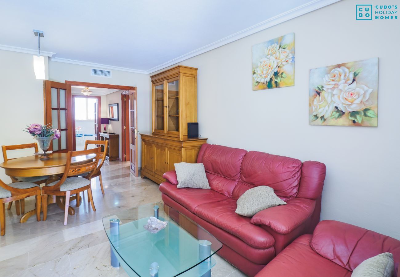 Appartement à Torremolinos - Cubo's Urban Brigitte Torremolinos & Parking