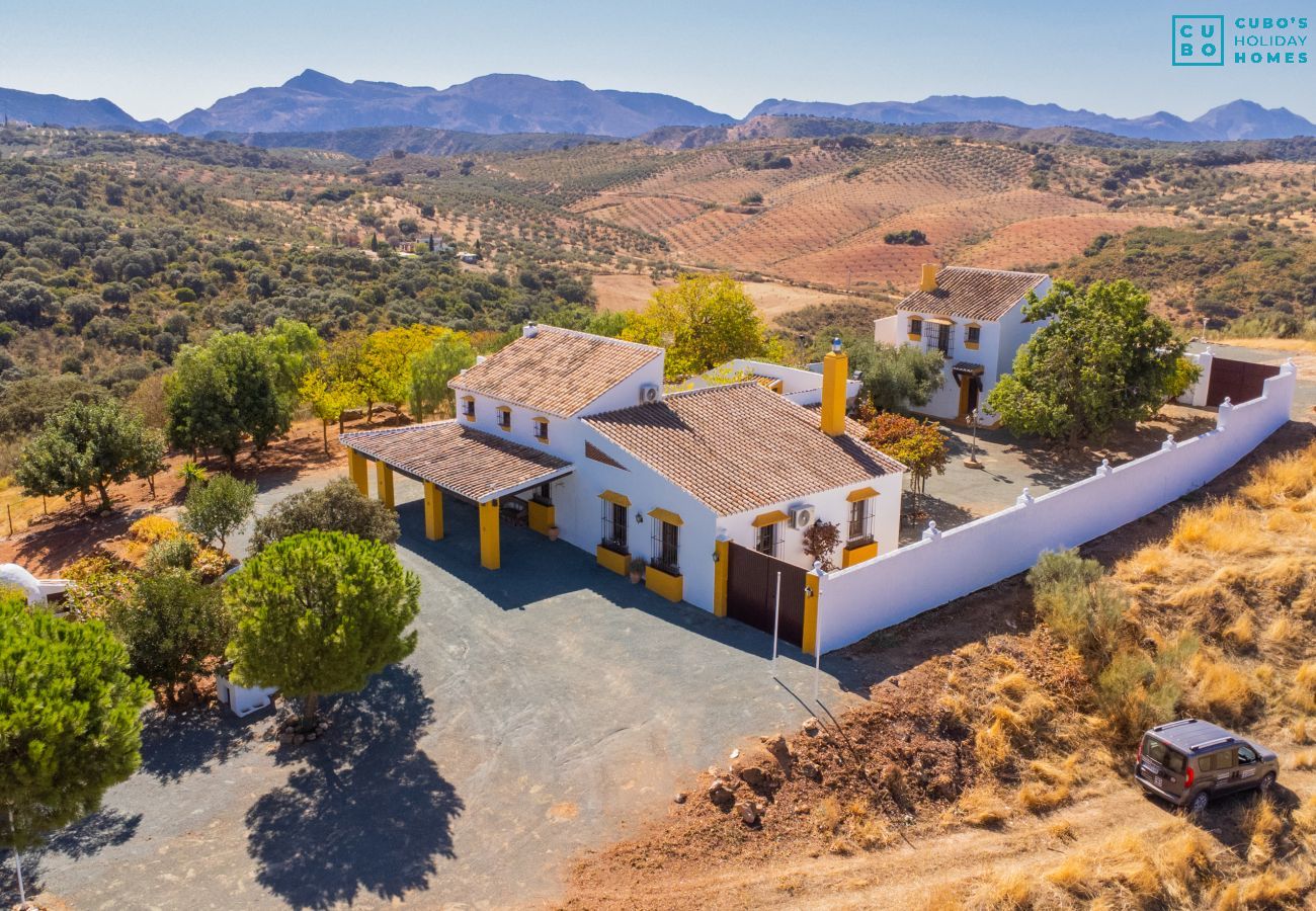 Photo de l'extension de la ferme familiale près d'Antequera, Malaga et Grenade.