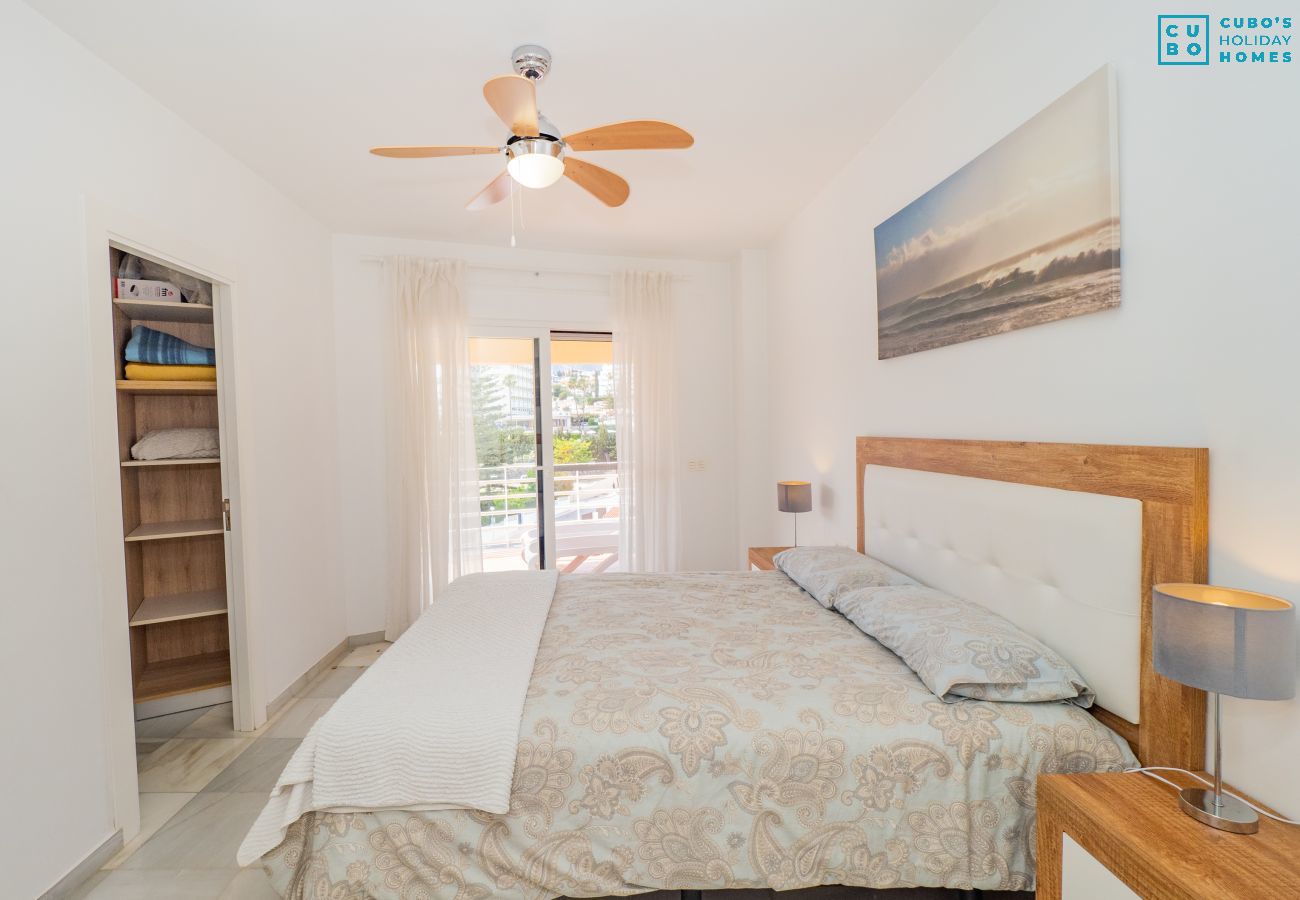 Appartement à Fuengirola - Cubo's Beach Side Flat & Free Parking