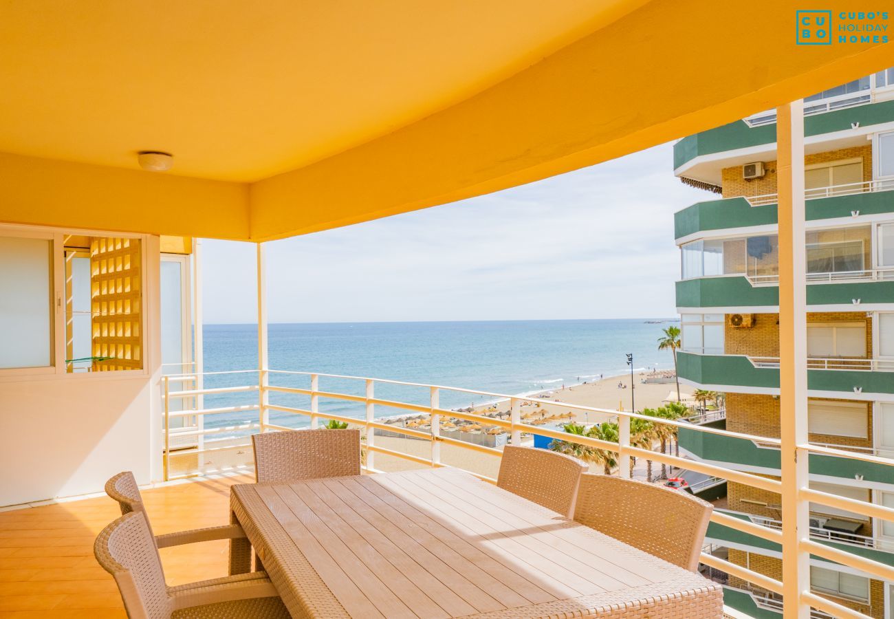 Appartement à Fuengirola - Cubo's Beach Side Flat & Free Parking