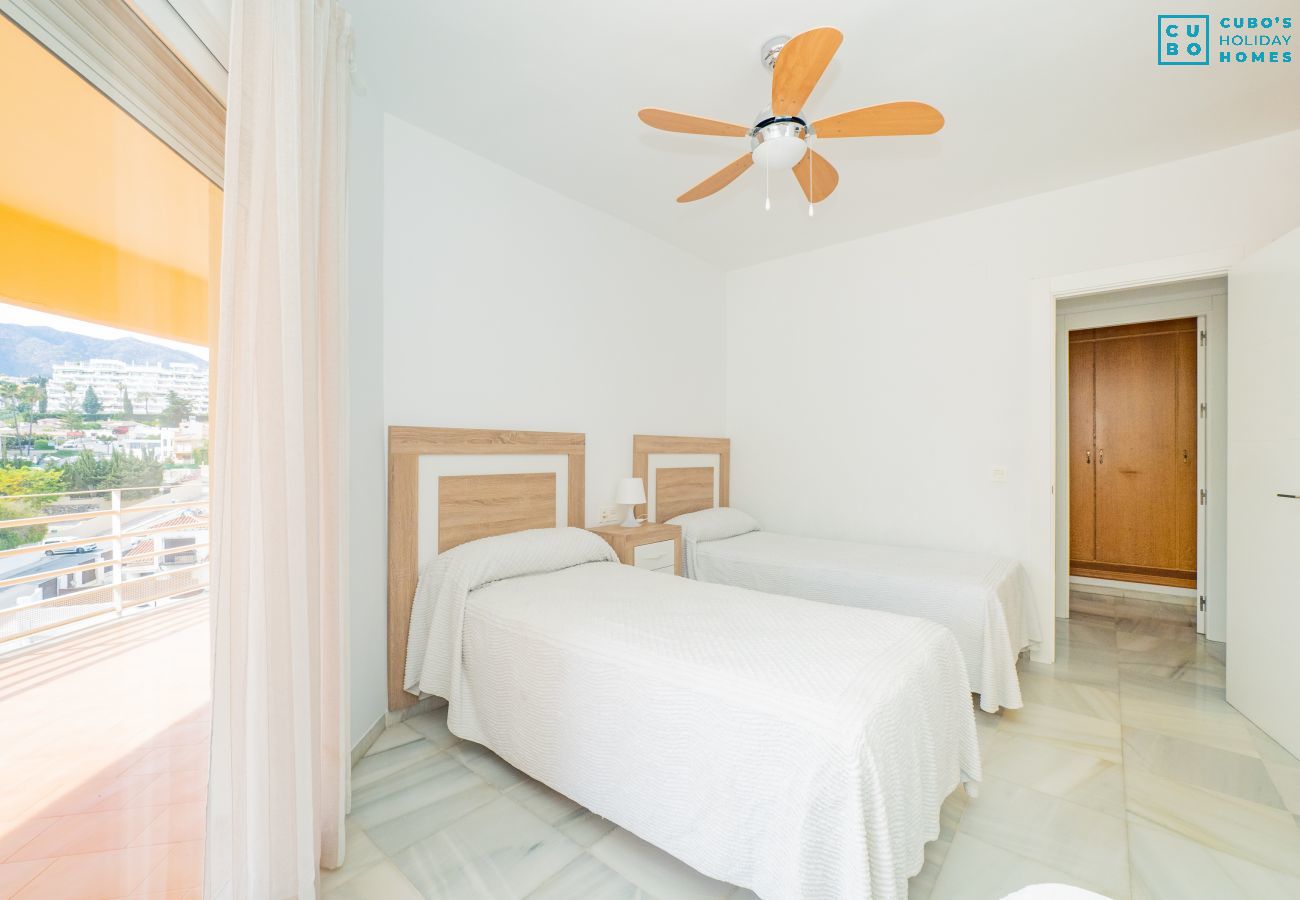 Appartement à Fuengirola - Cubo's Beach Side Flat & Free Parking