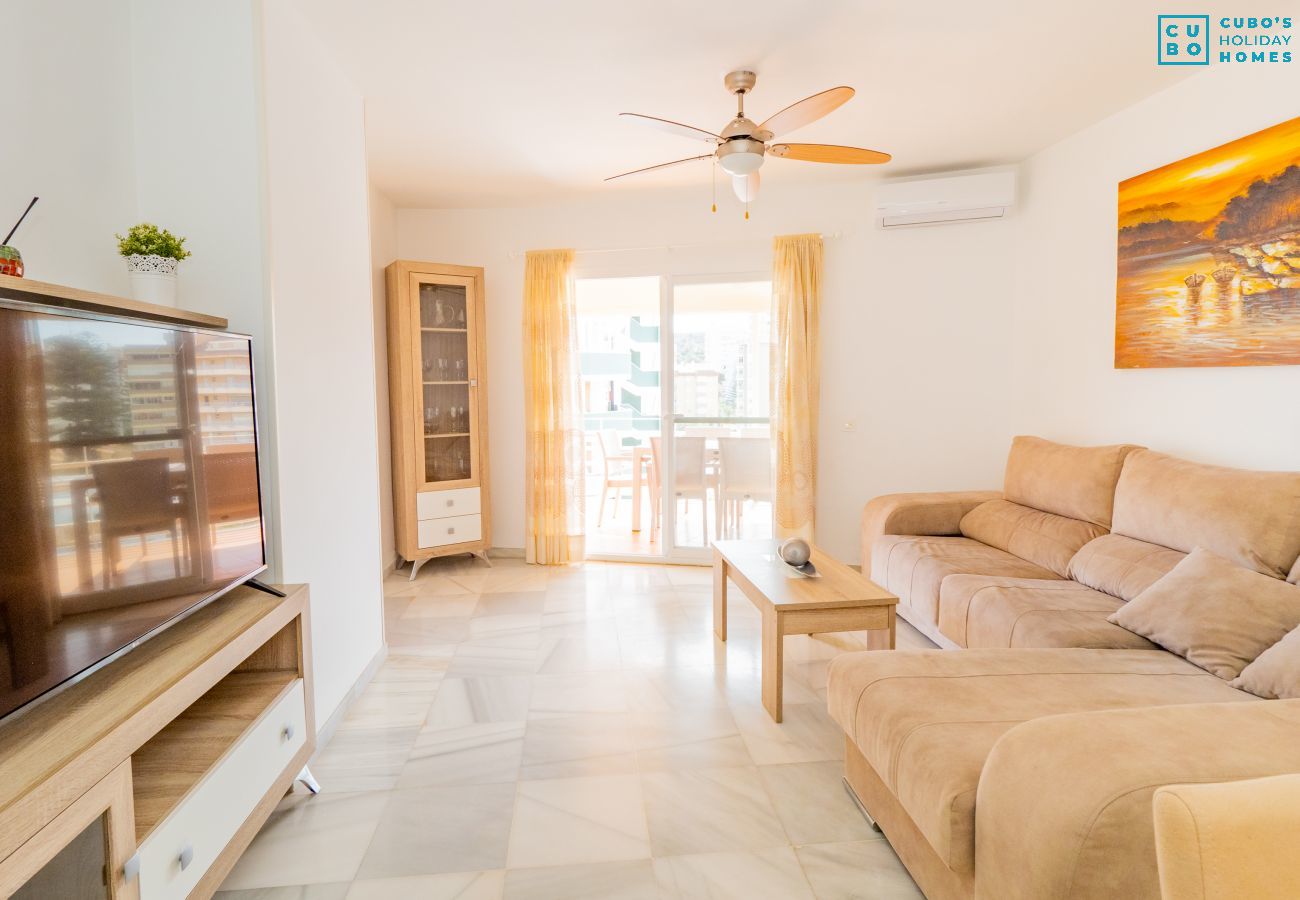 Appartement à Fuengirola - Cubo's Beach Side Flat & Free Parking