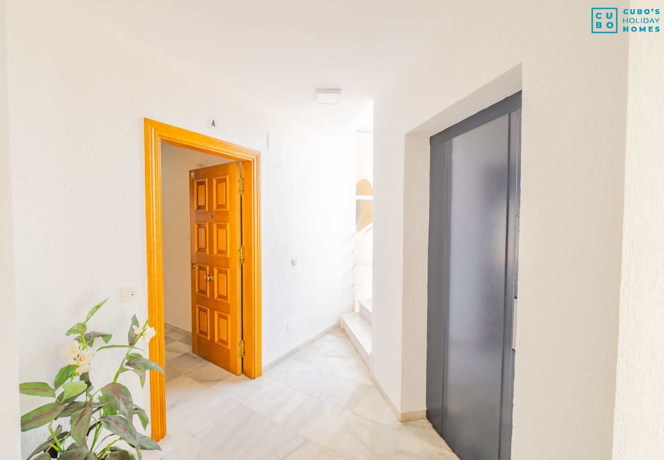Appartement à Fuengirola - Cubo's Beach Side Flat & Free Parking