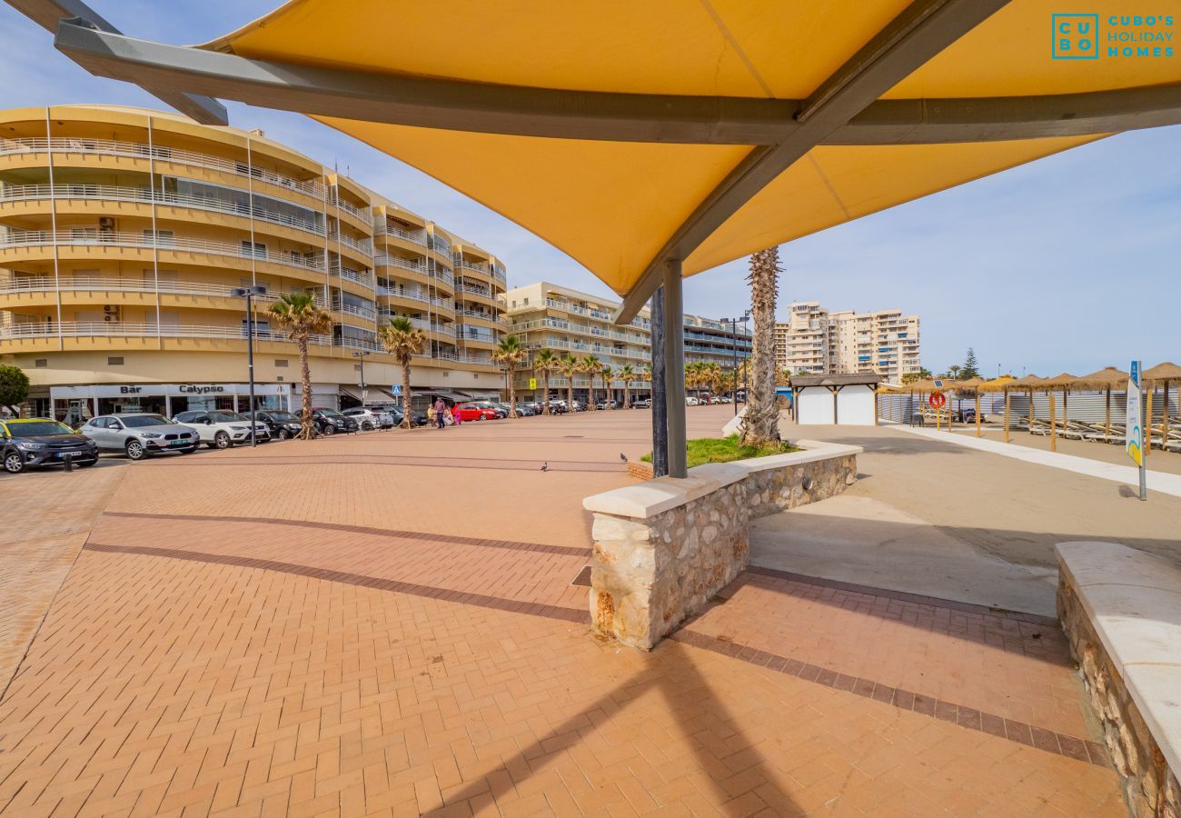 Appartement à Fuengirola - Cubo's Beach Side Flat & Free Parking