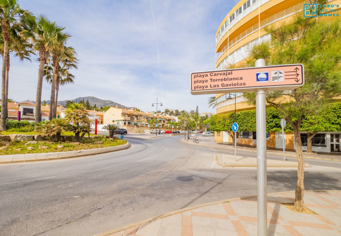 Appartement à Fuengirola - Cubo's Beach Side Flat & Free Parking