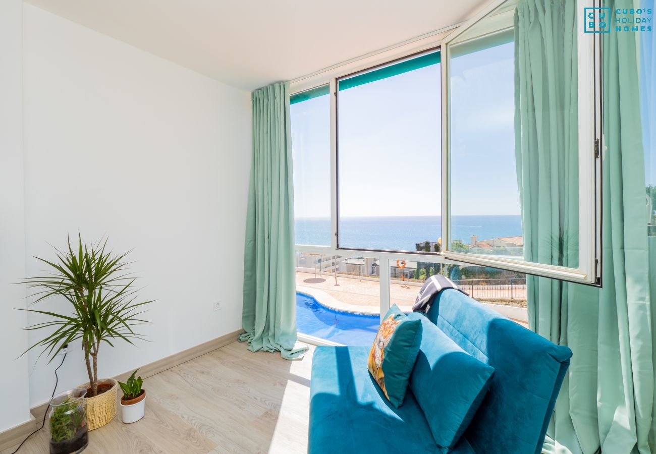 Appartement à Fuengirola - Cubo's Whiterock Diamond & Free Parking