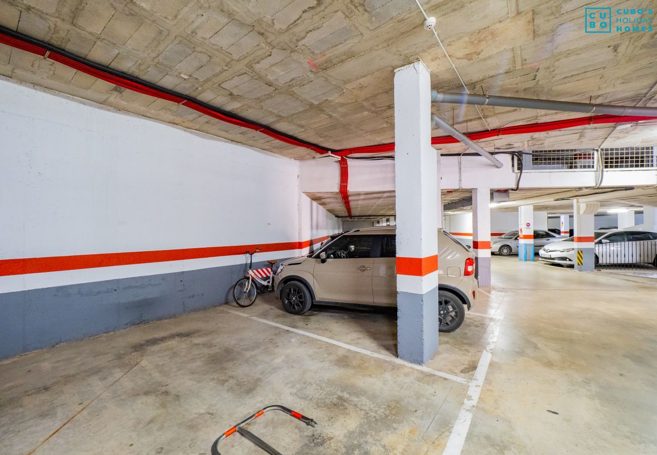 Appartement à Fuengirola - Cubo's Whiterock Diamond & Free Parking
