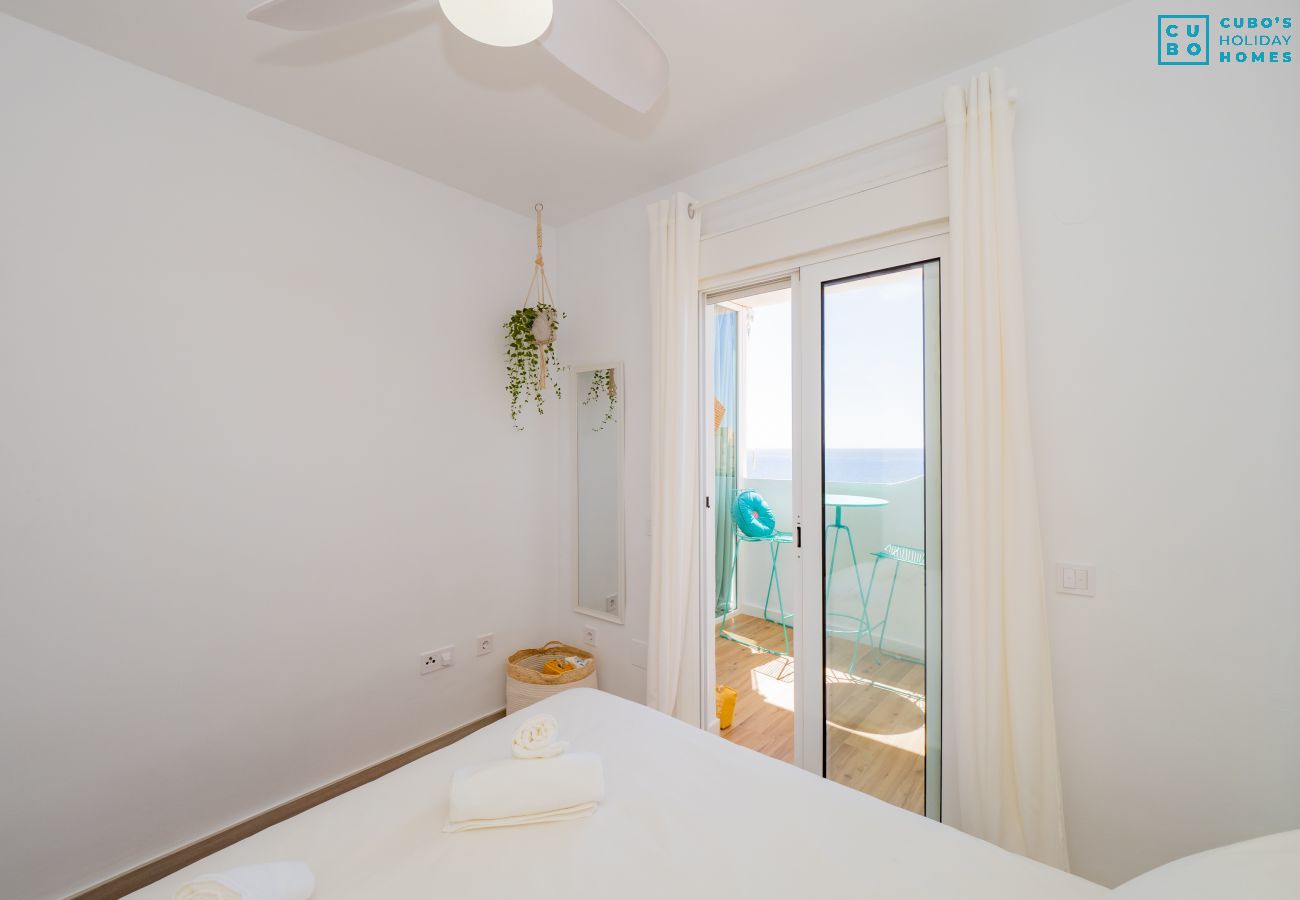 Appartement à Fuengirola - Cubo's Whiterock Diamond & Free Parking