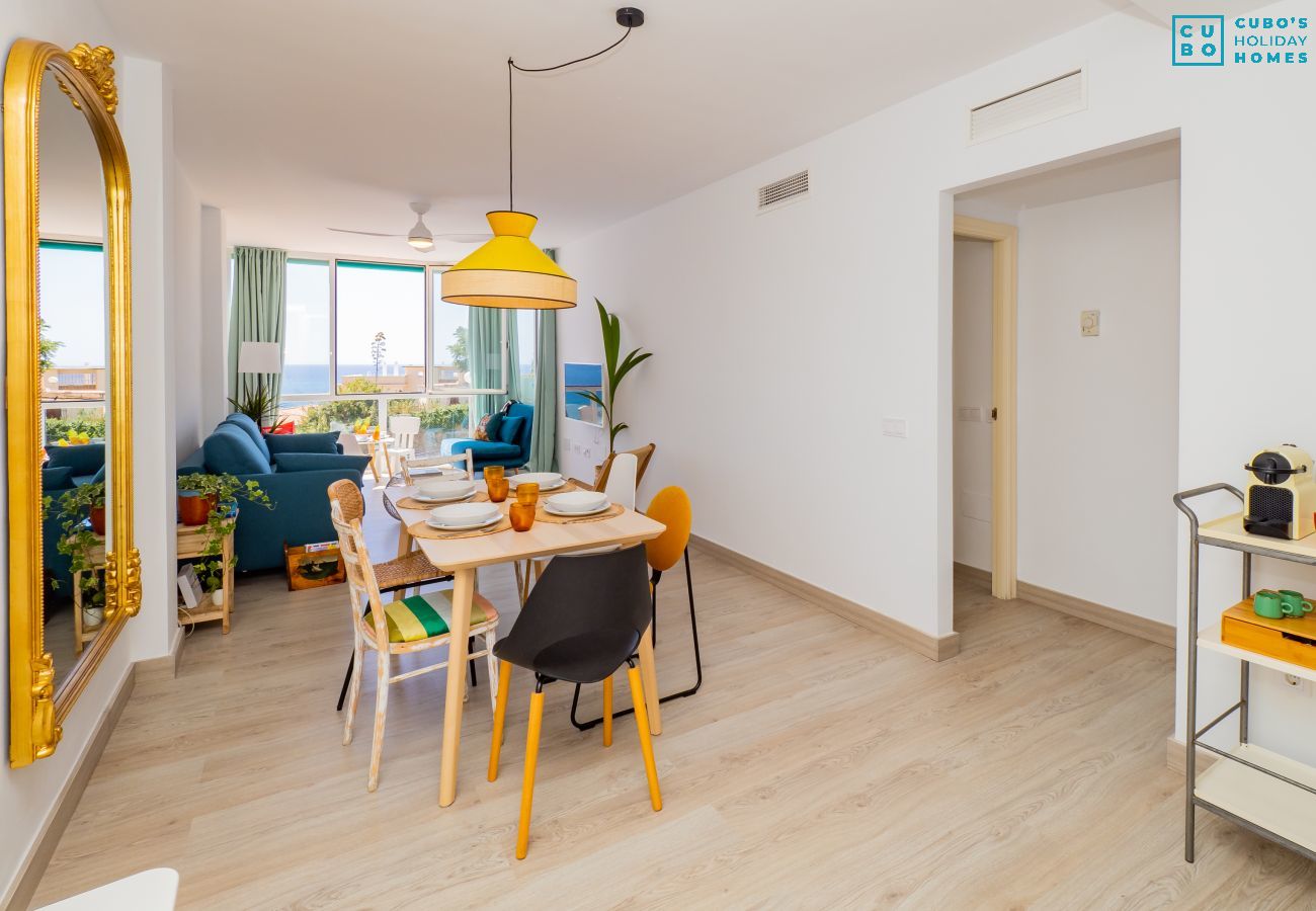 Appartement à Fuengirola - Cubo's Whiterock Diamond & Free Parking