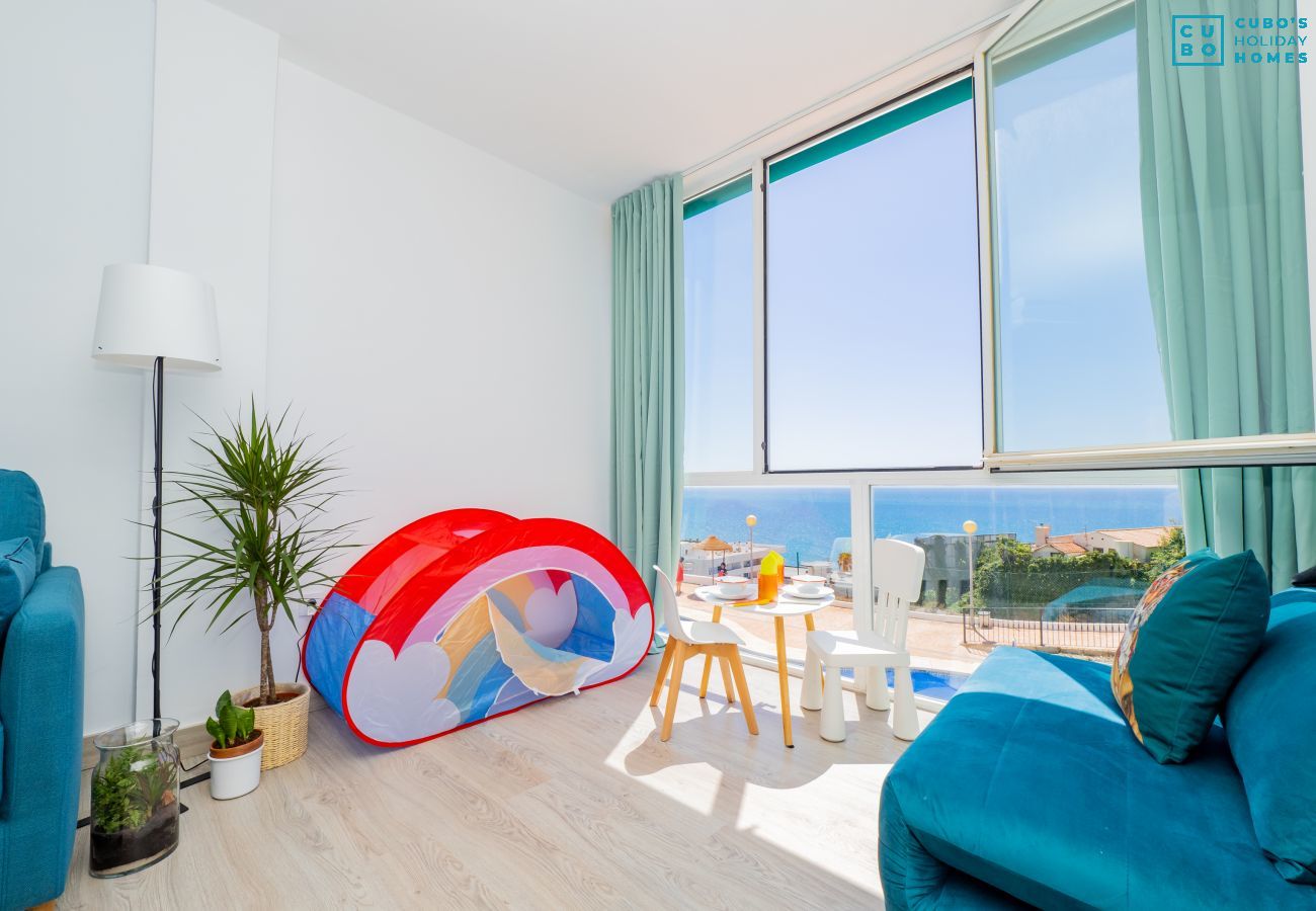 Appartement à Fuengirola - Cubo's Whiterock Diamond & Free Parking