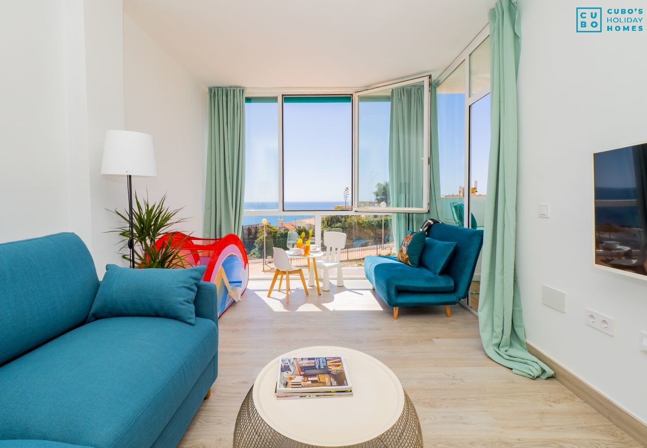 Appartement à Fuengirola - Cubo's Whiterock Diamond & Free Parking