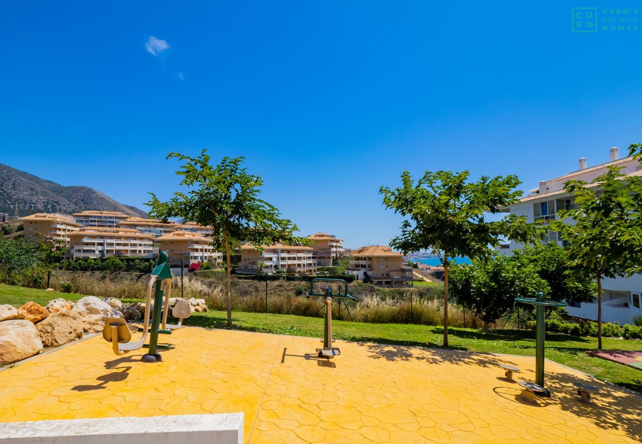 Appartement à Fuengirola - Cubo's Whiterock Diamond & Free Parking