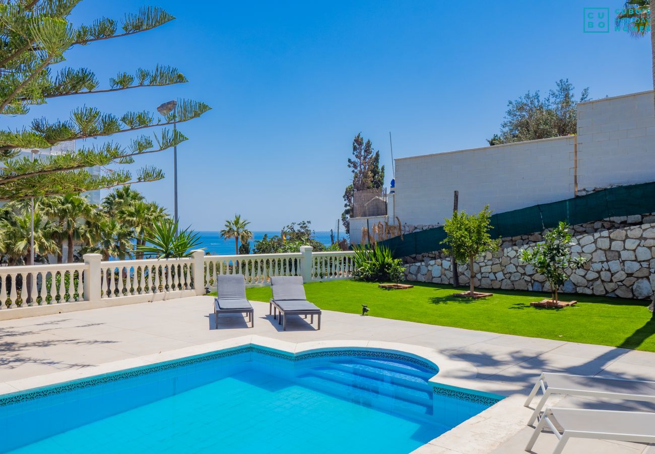 Villa à Benalmádena - Cubo's Beach Front Villa Benalmadena