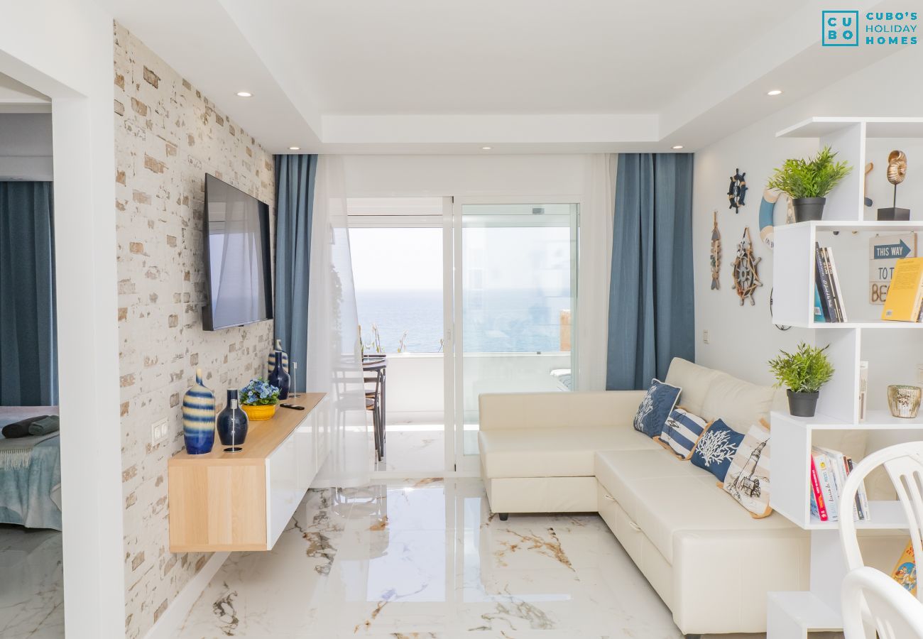 Appartement à Mijas Costa - Cubo's El Faro Beach Apartment with Pool