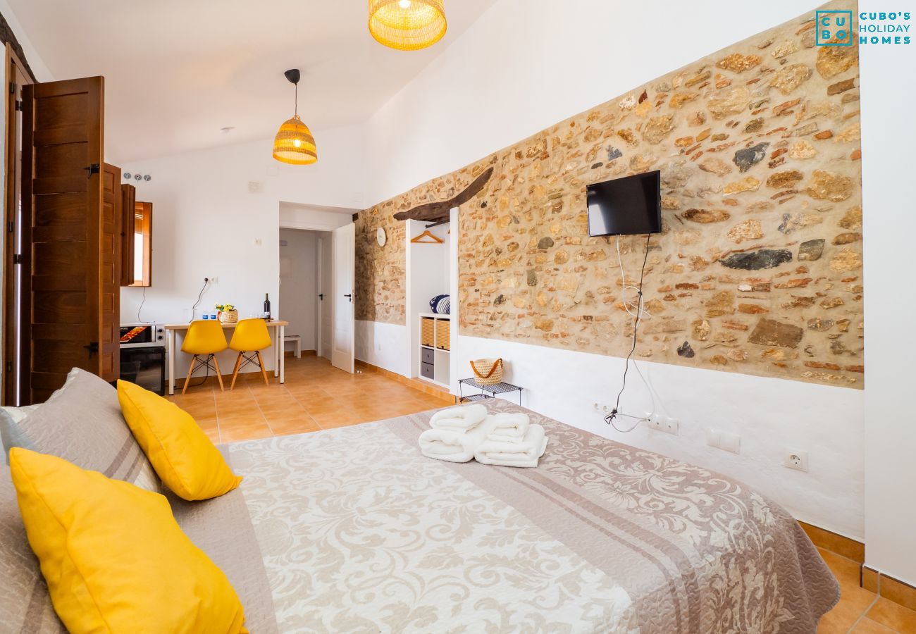 Chambres d'hôtes à Cártama - Cubo's La Casa del Arco Room Pajaro