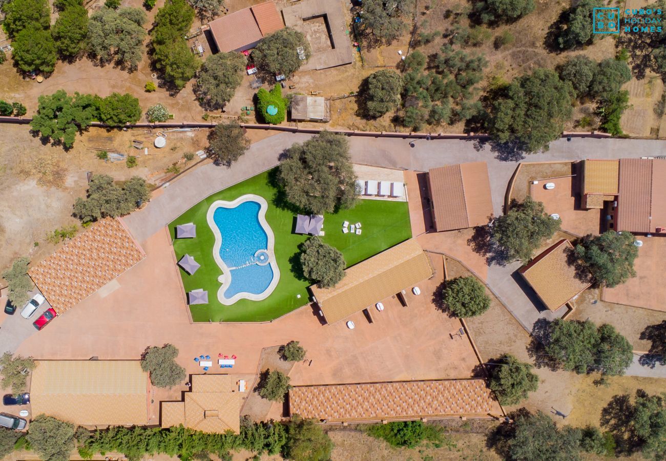 Bungalow à Obejo - Cubo's Apto Villaharta Hacienda El Encinar