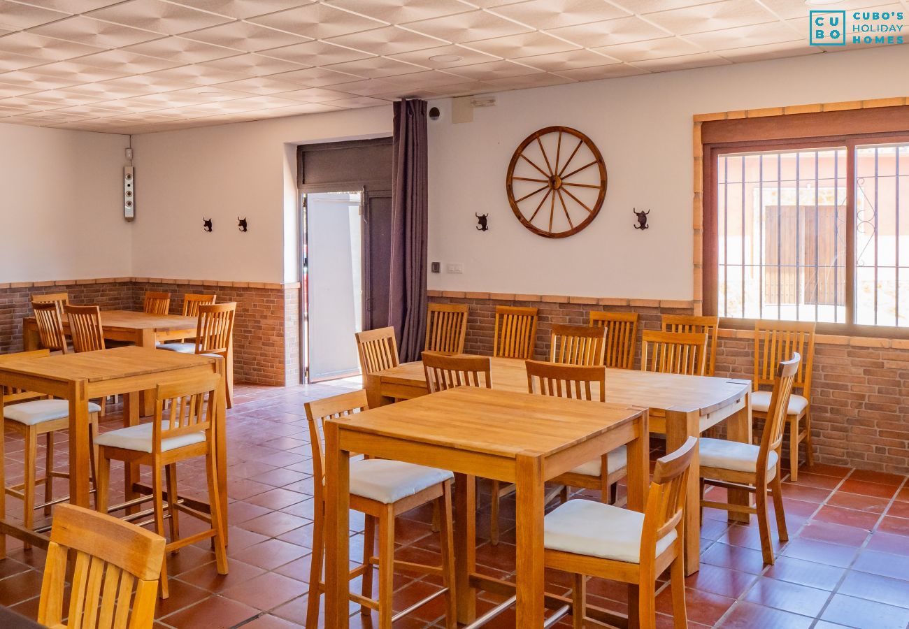 Bungalow à Obejo - Cubo's Apto Cerro Muriano Hacienda El Encinar