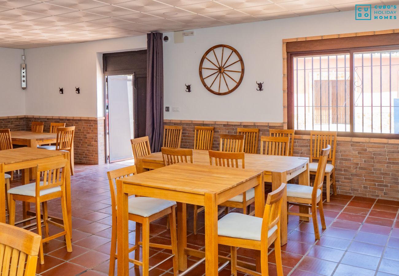 Bungalow à Obejo - Cubo's Apto Cerro Muriano Hacienda El Encinar