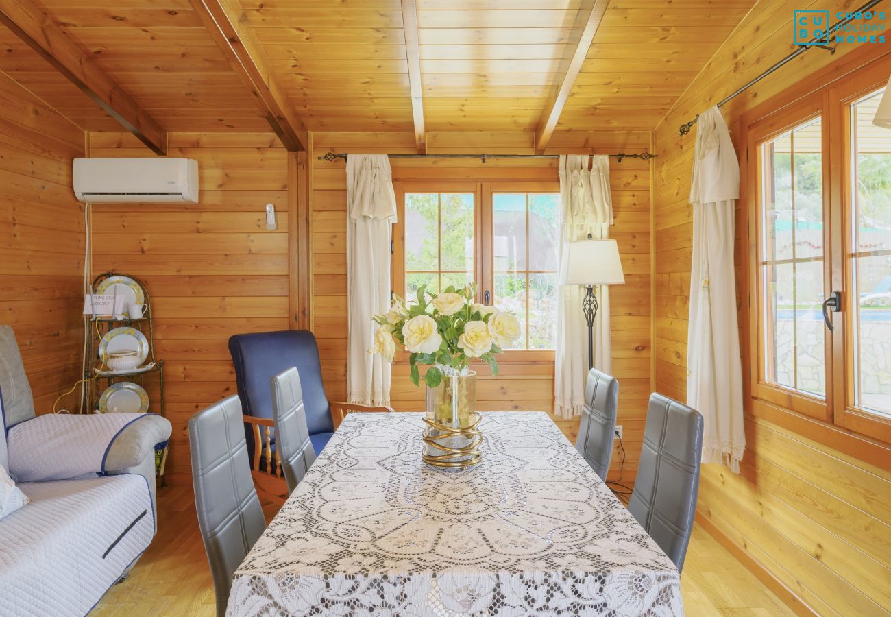 Gîte Rural à Alhaurín el Grande - Cubo's Family Rosa del Zangano 12 PAX Alhaurin