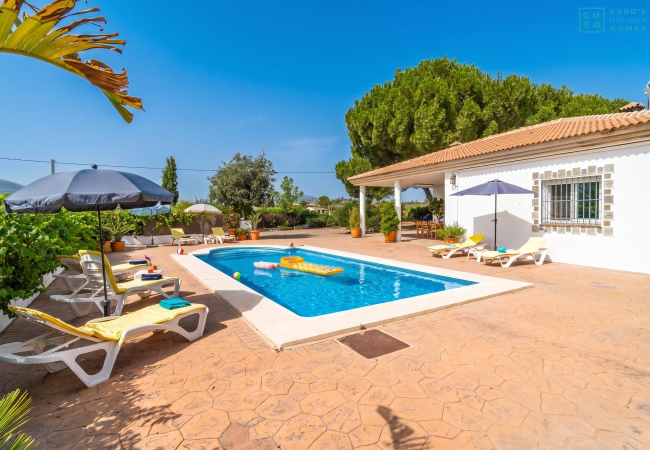 Maison rurale avec piscine à Alhaurín el Grande