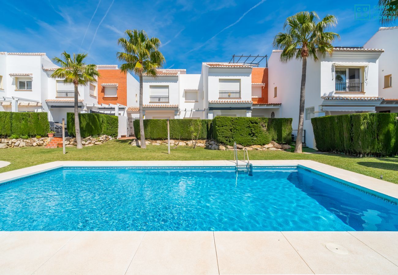 Maison à Mijas Costa - Cubo's Chaparral Townhouse & Community Pool