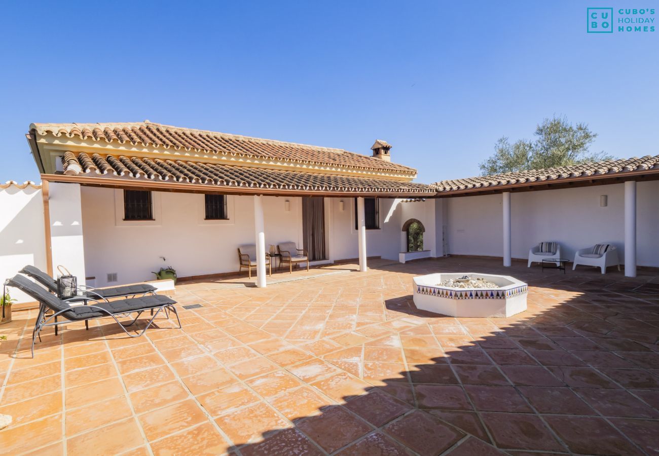 Gîte Rural à Coín - Cubo's Casa Rural Pulpito