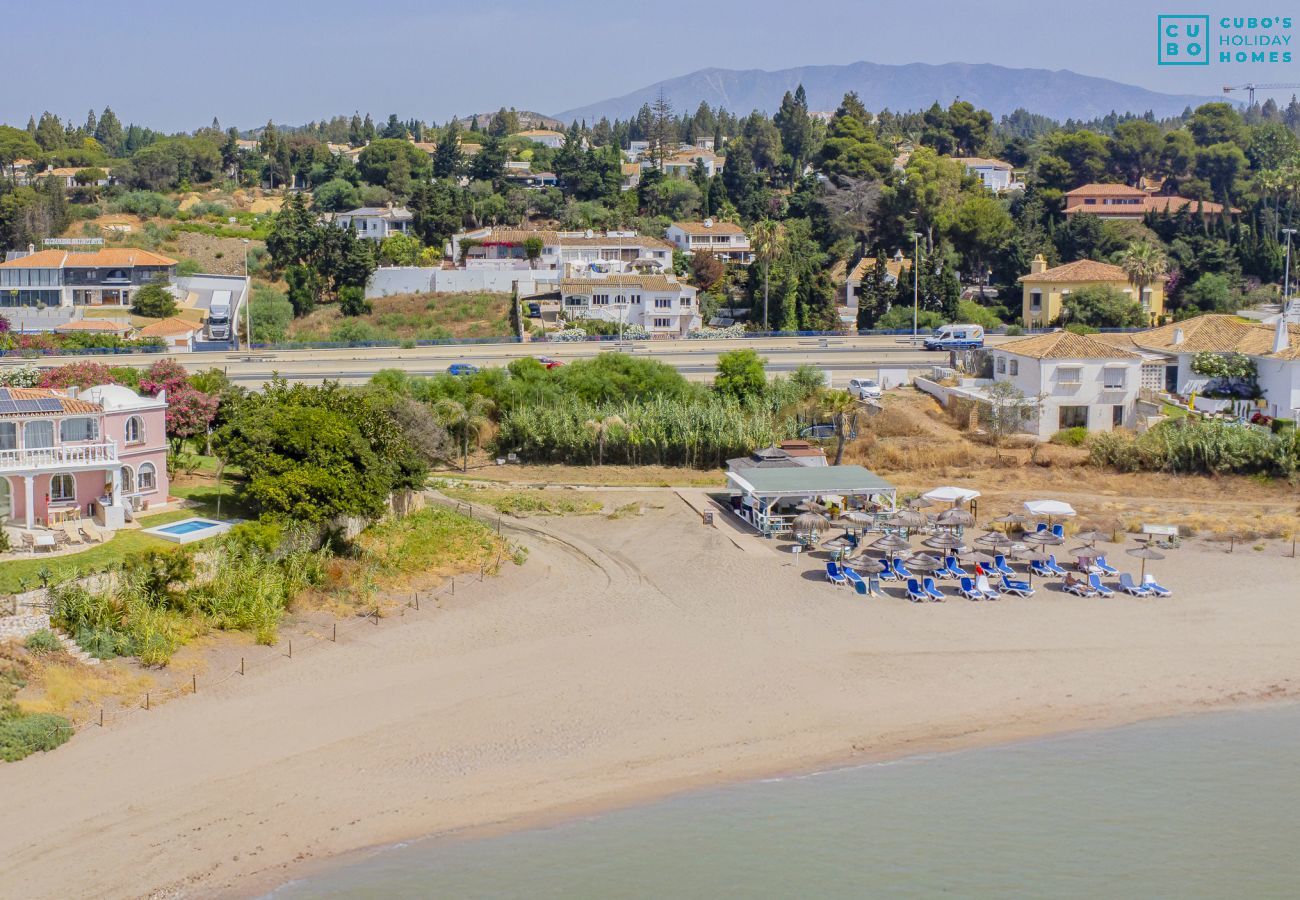 Villa à Mijas Costa - Cubo's Beachfront Villa Khayyam