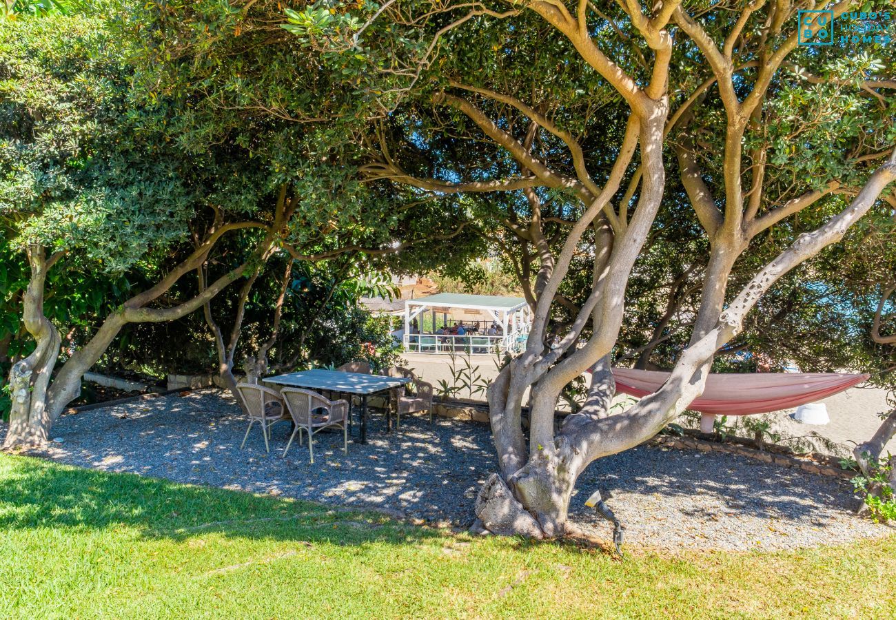 Villa à Mijas Costa - Cubo's Beachfront Villa Khayyam