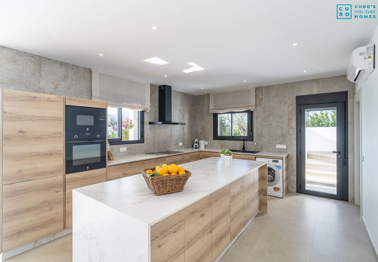 Gîte Rural à Alhaurín el Grande - Cubo's Casa Rural Bellaluz