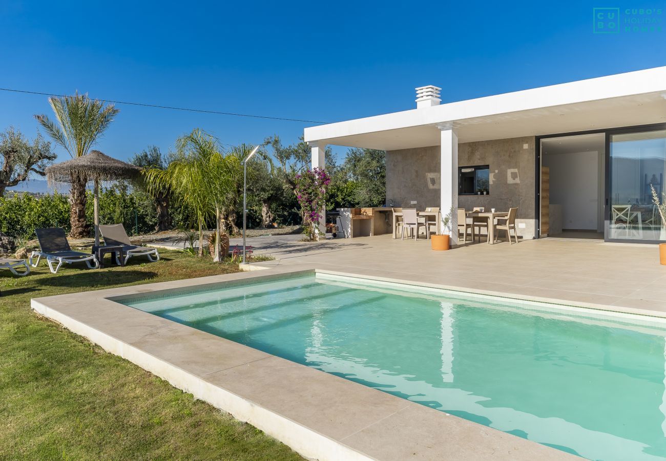 Maison rurale à Alhaurín el Grande avec piscine