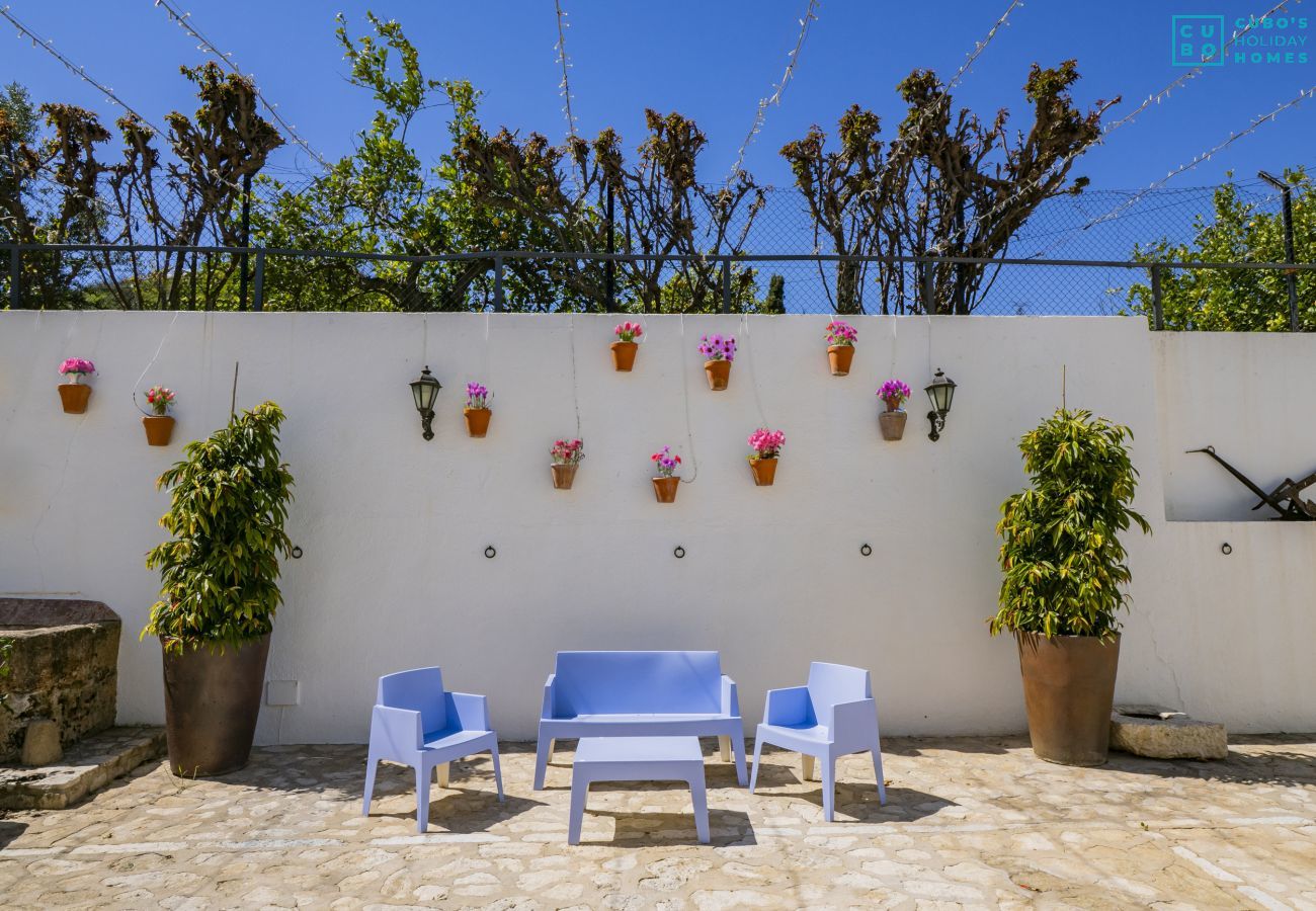 Chambres d'hôtes à Casarabonela - Cubo's Hotel Cortijo San Antonio 105 (Yerbabuena)