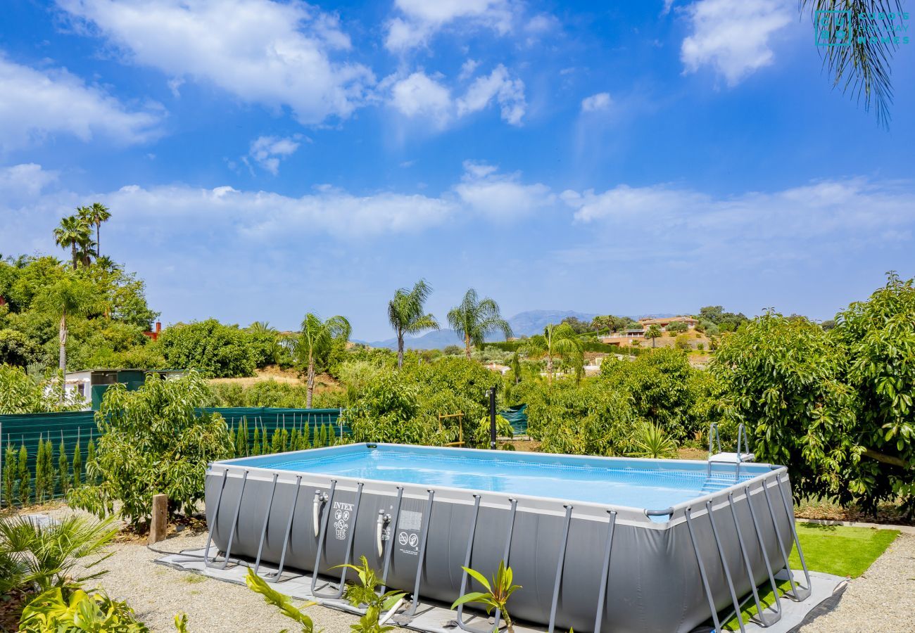 Gîte Rural à Coín - Cubo's Hakuna Matata Rural Apartment & Pool