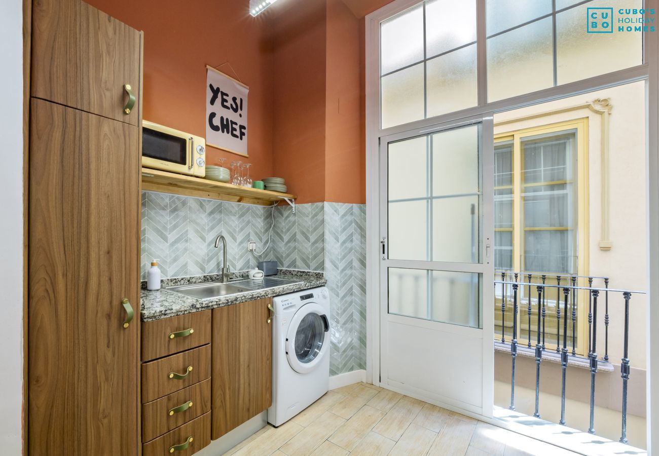 Appartement à Malaga - Cubo's Luciano Malaga Apartment & Optional Parking