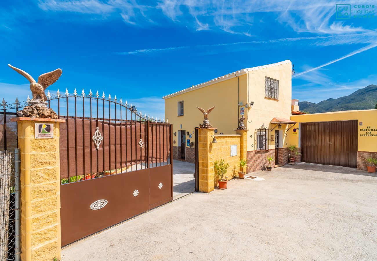 Gîte Rural à Alhaurin de la Torre - Cubo's Casa Rural Cortijillo Las Barrancas