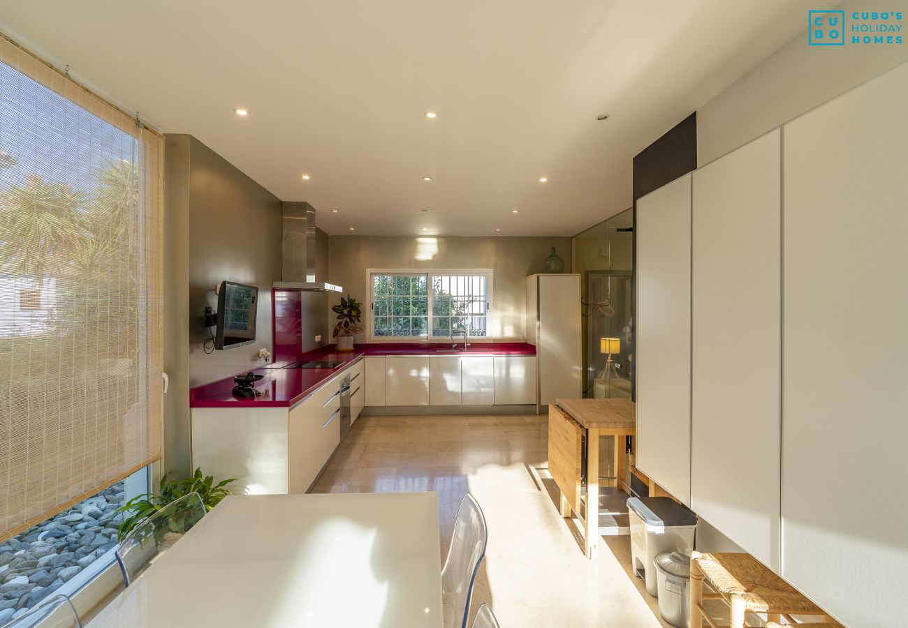 Maison à Coín - Cubo's La Casita House Guadalhorce Views